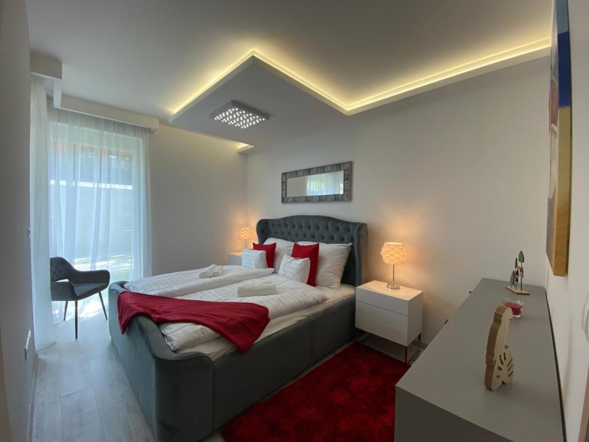 Sunshine Homes Zamárdi Exterior foto